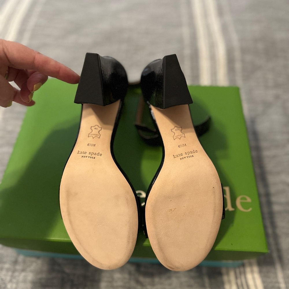NWOT Kate Spade strapy heels - Picture 4 of 7
